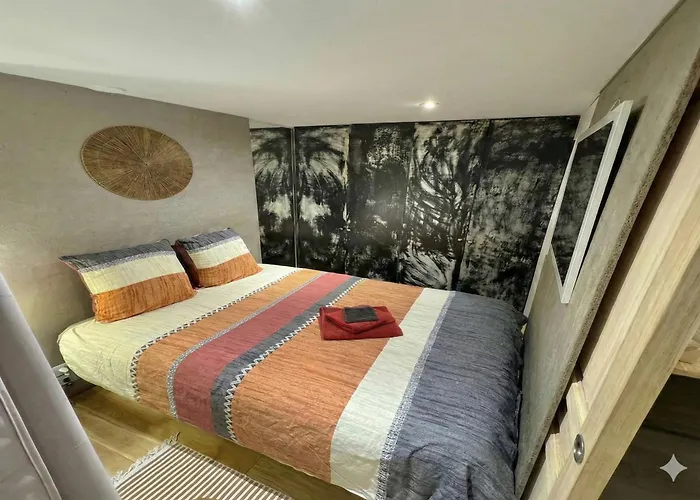 T2 De Charme Renove - Centre - 5 Min Du Castillet Apartmán *